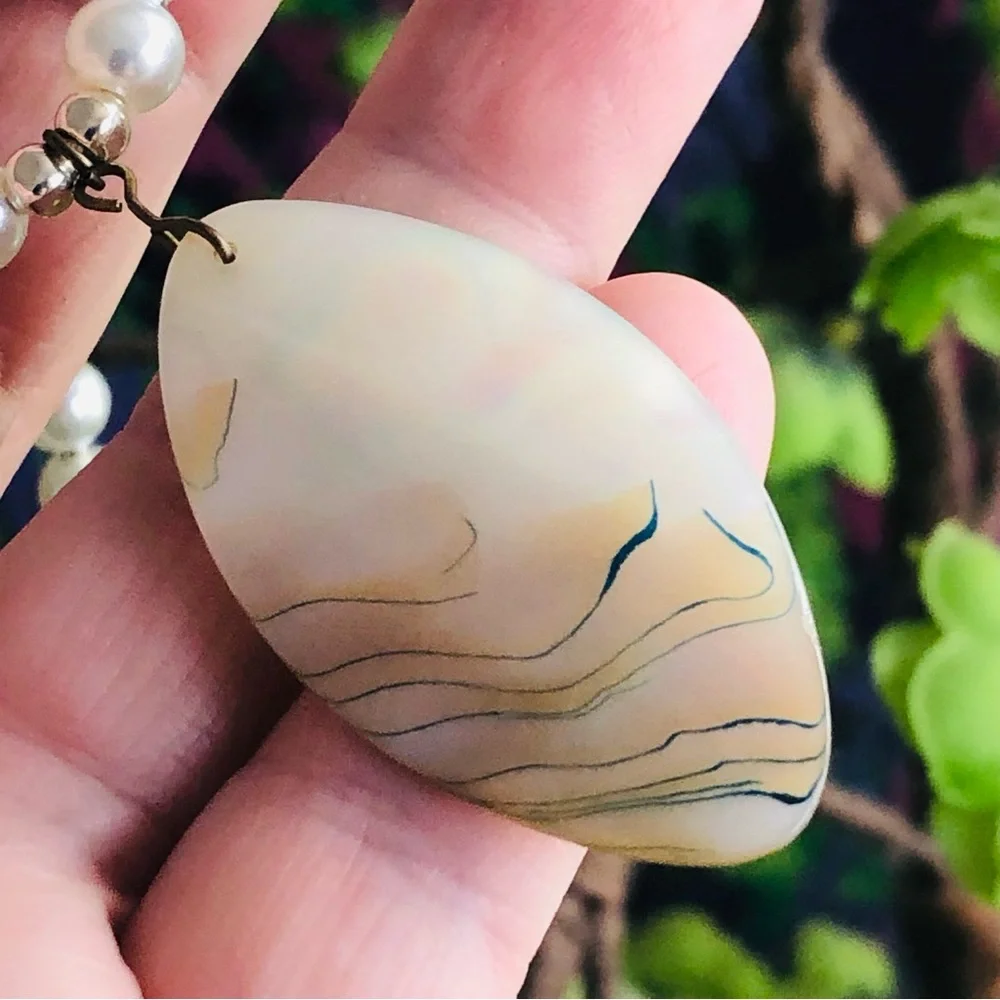 Handcrafted repurpose genuine elegant shell pendant Czech glass Pearl necklace